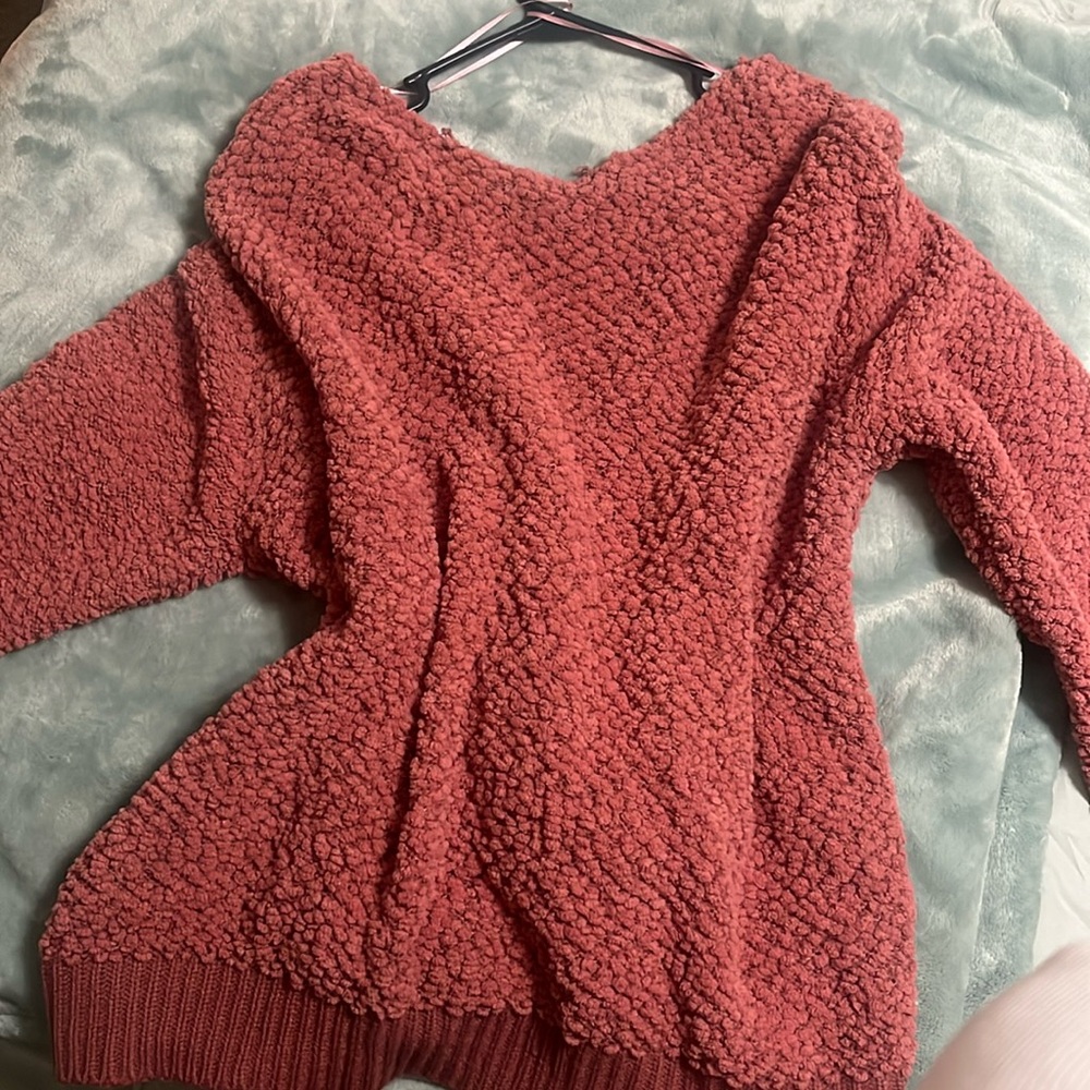 Women’s sweater